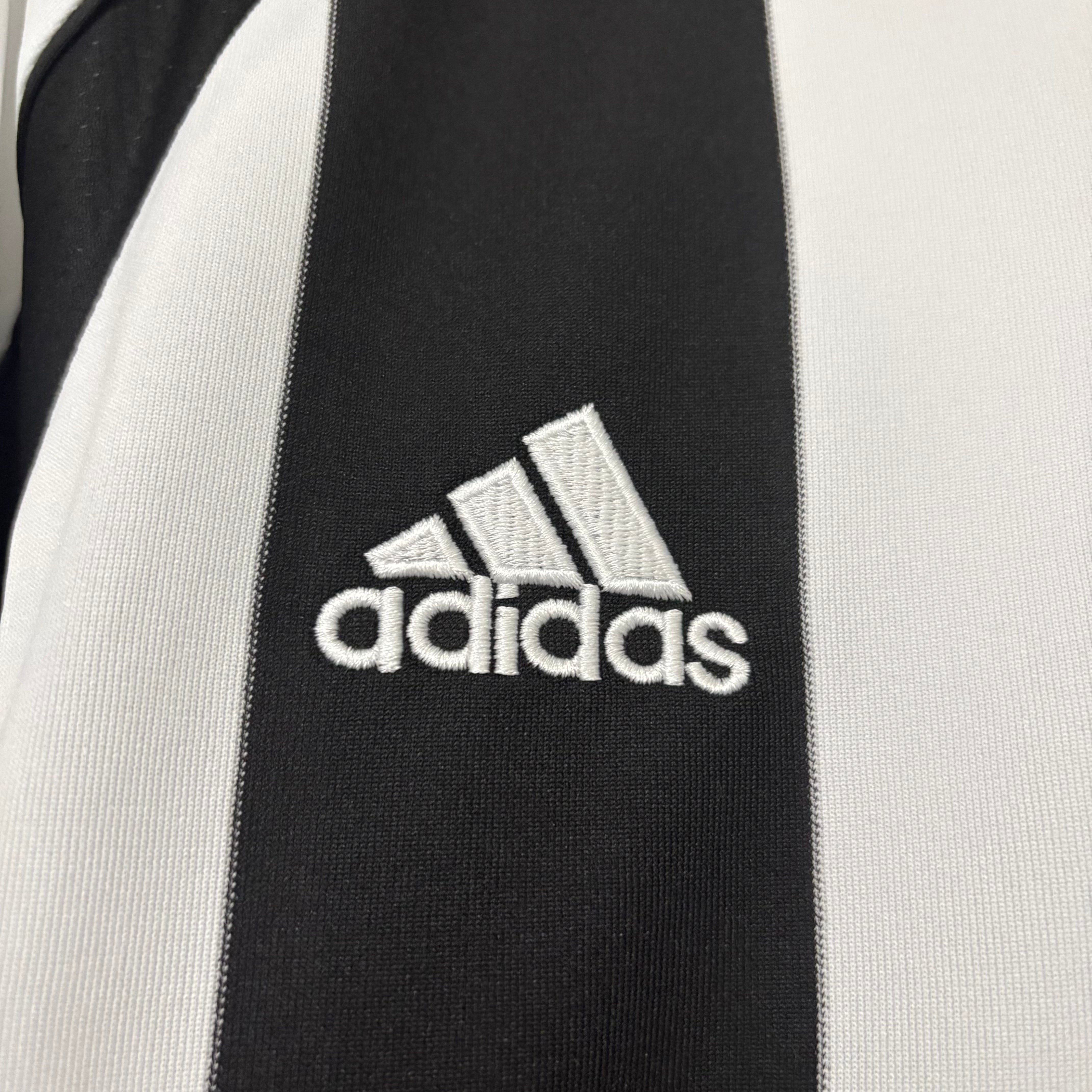 Retro 2006 Newcastle United Shearer Testimonial Jersey
