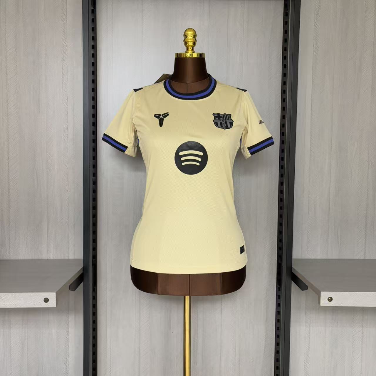 Women's 2025/26 Barcelona Away Jersey
