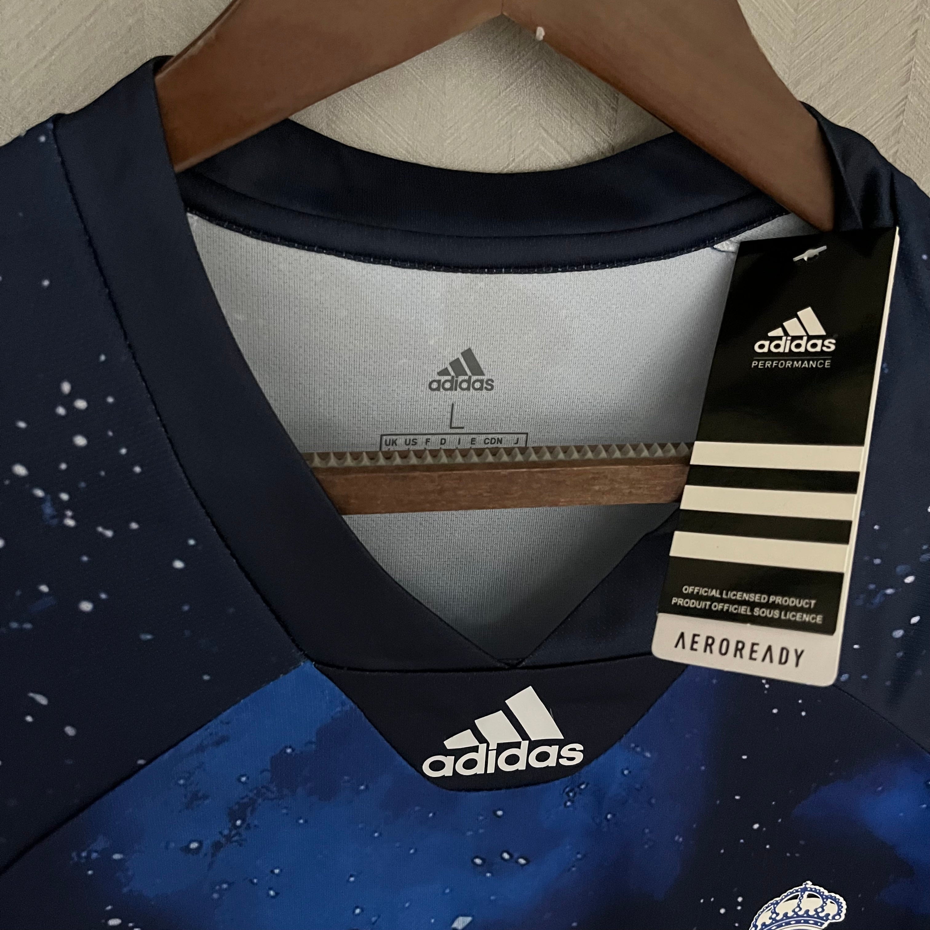 Retro Real Madrid 2018/19EA Joint Edition Blue