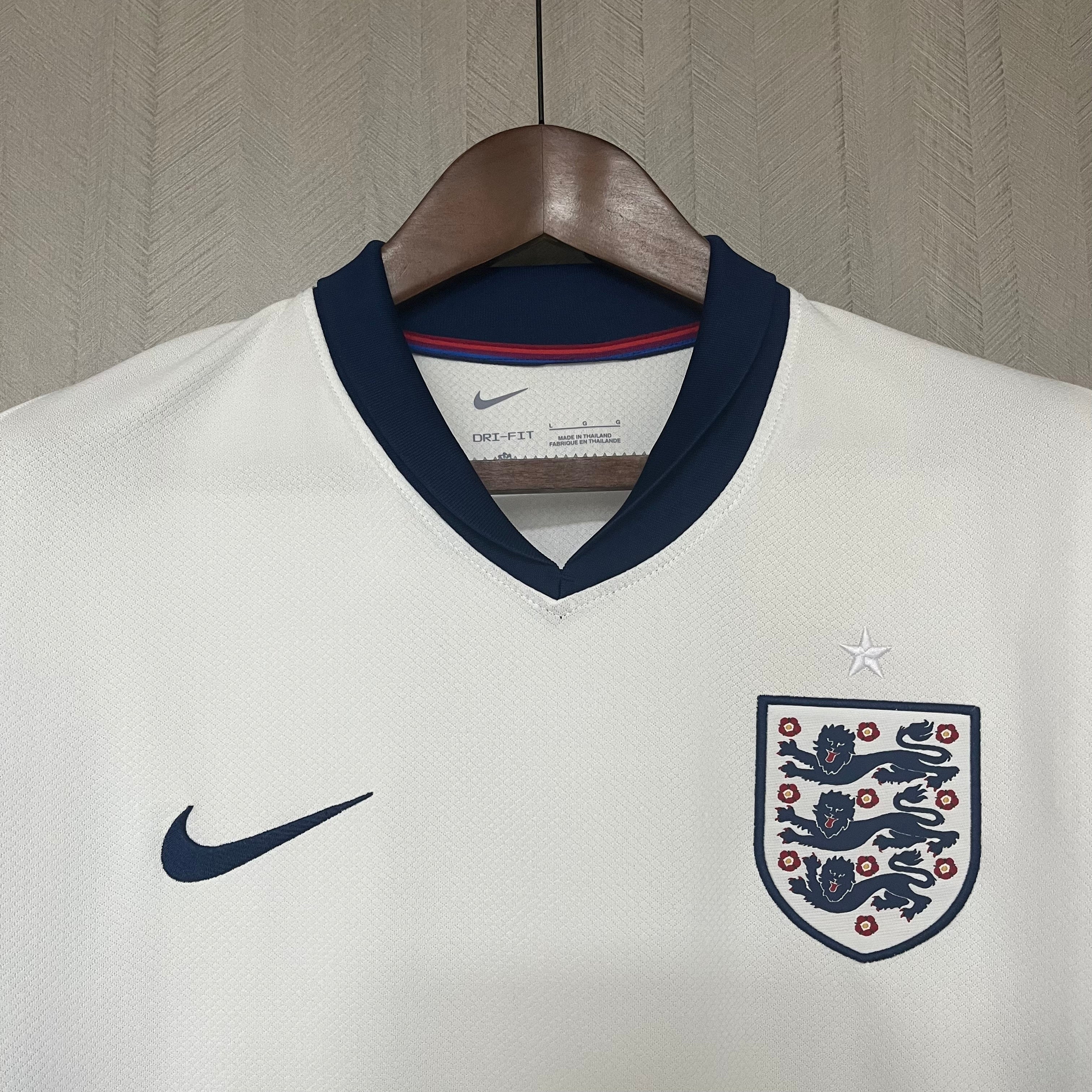 Retro England 1999/00 Home Jersey