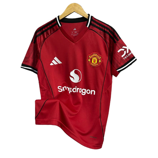 Manchester United 25/26 Home Shirt - Red & White - OFFICIAL FAN VERSION (Stadium