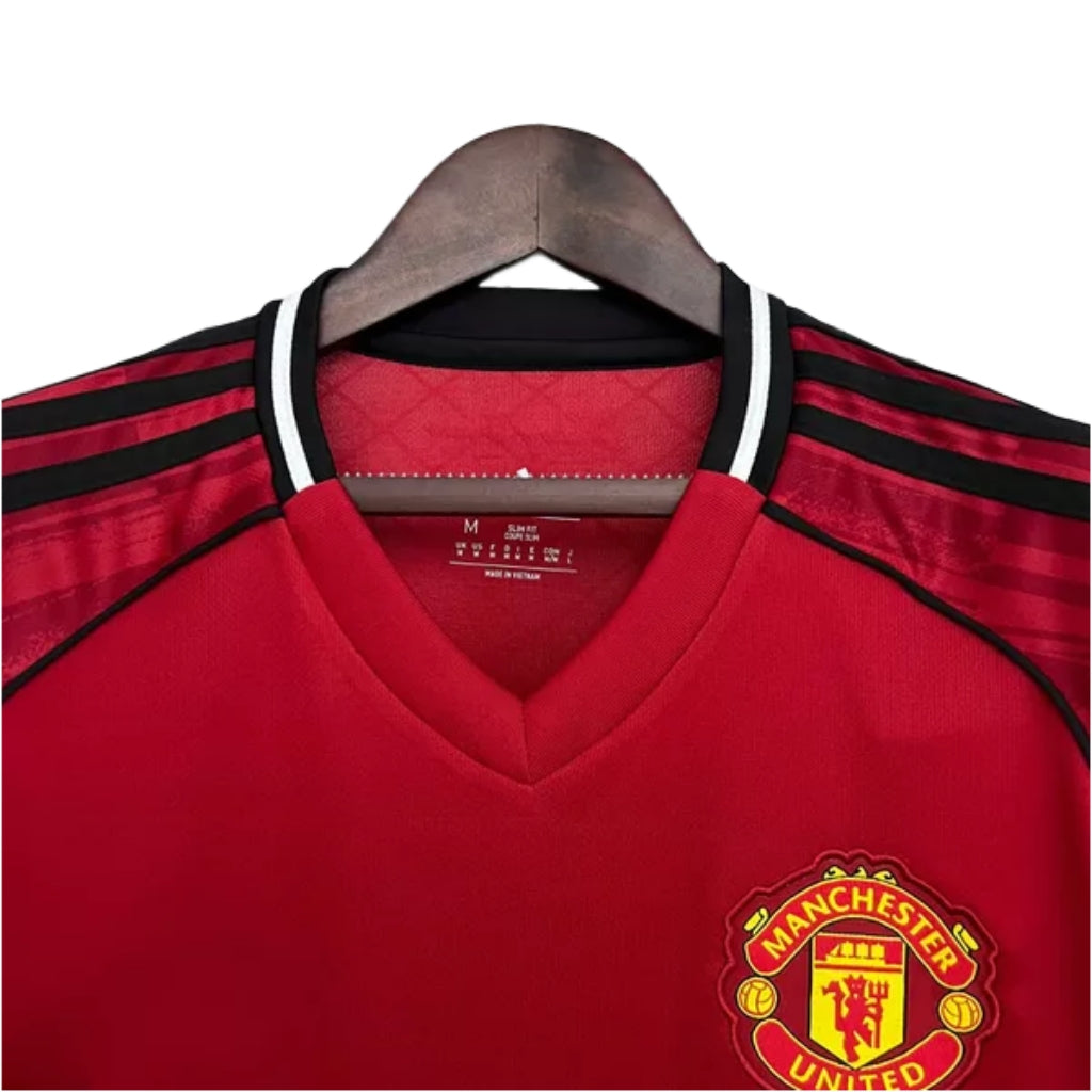 Manchester United 25/26 Home Shirt - Red & White - OFFICIAL FAN VERSION (Stadium